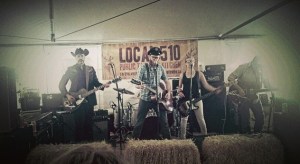 10499186_238698369673411_557833287_n